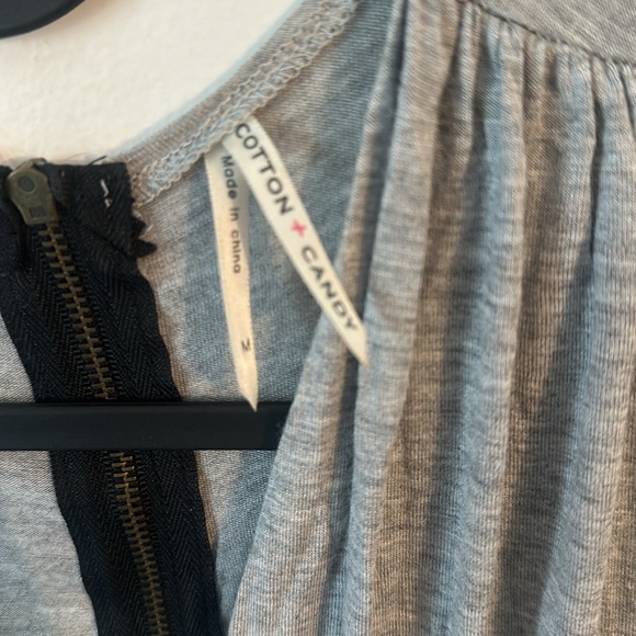 Mini Dress with patterned pleated skirt - Picture 4 of 4